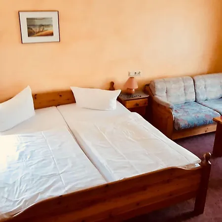 Hotel Froehlich 2*