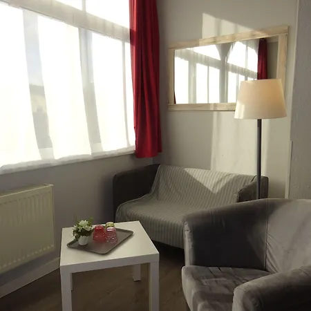 فندق Froehlich 2*